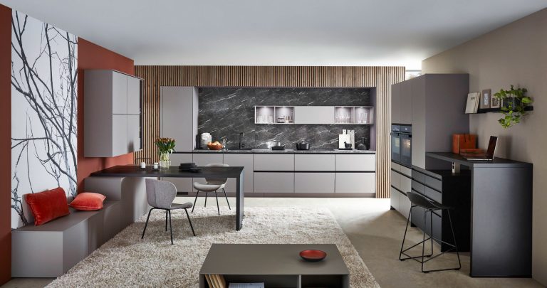 NOBILIA-Lichtgrau-mit-Marmordekor-und-mit-SIEMENS-Geraeten-8020